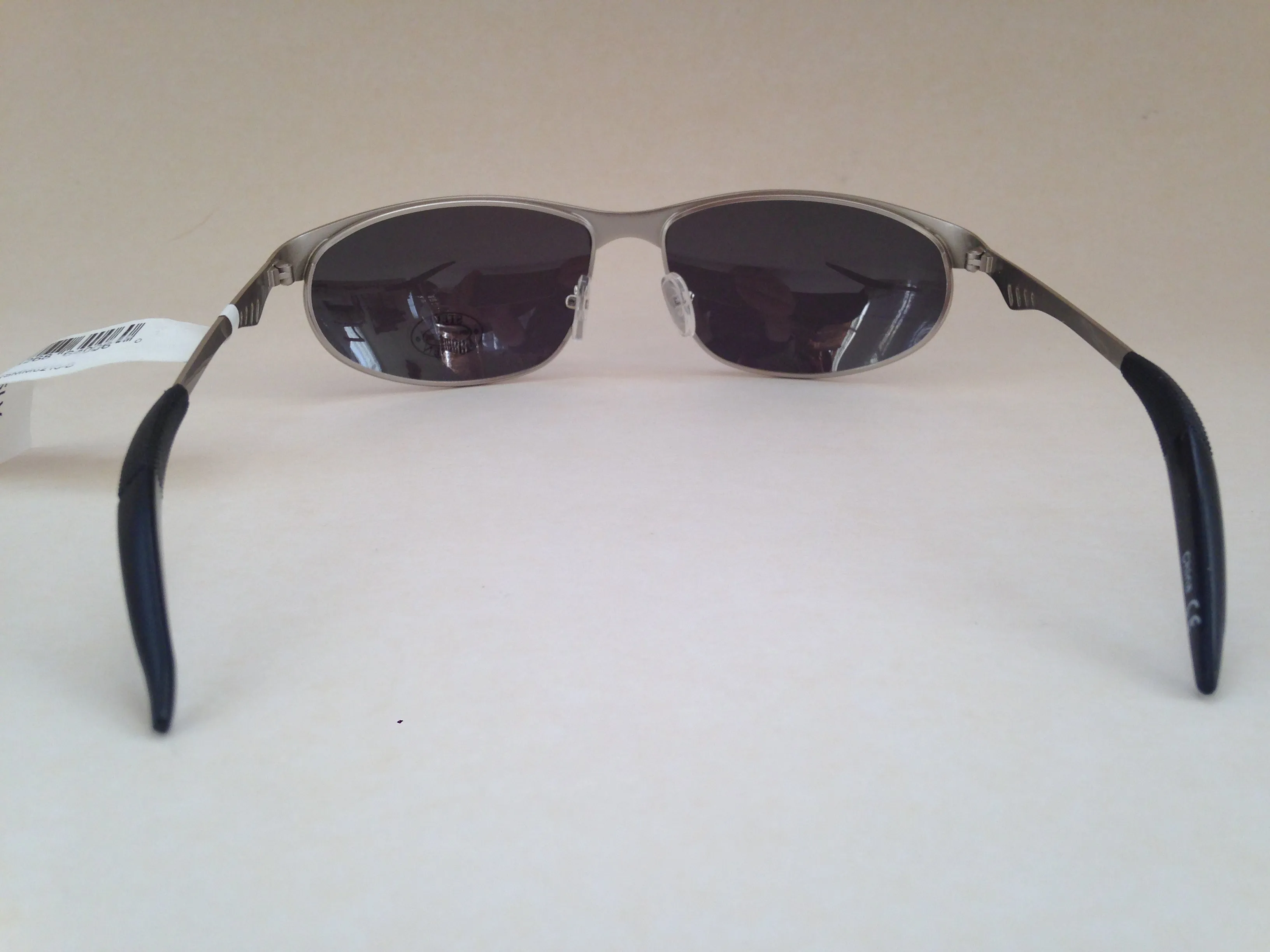 Steve Madden Polarized Sport Sunglasses Silver Metal Frame Gray Lens S3047P SLV