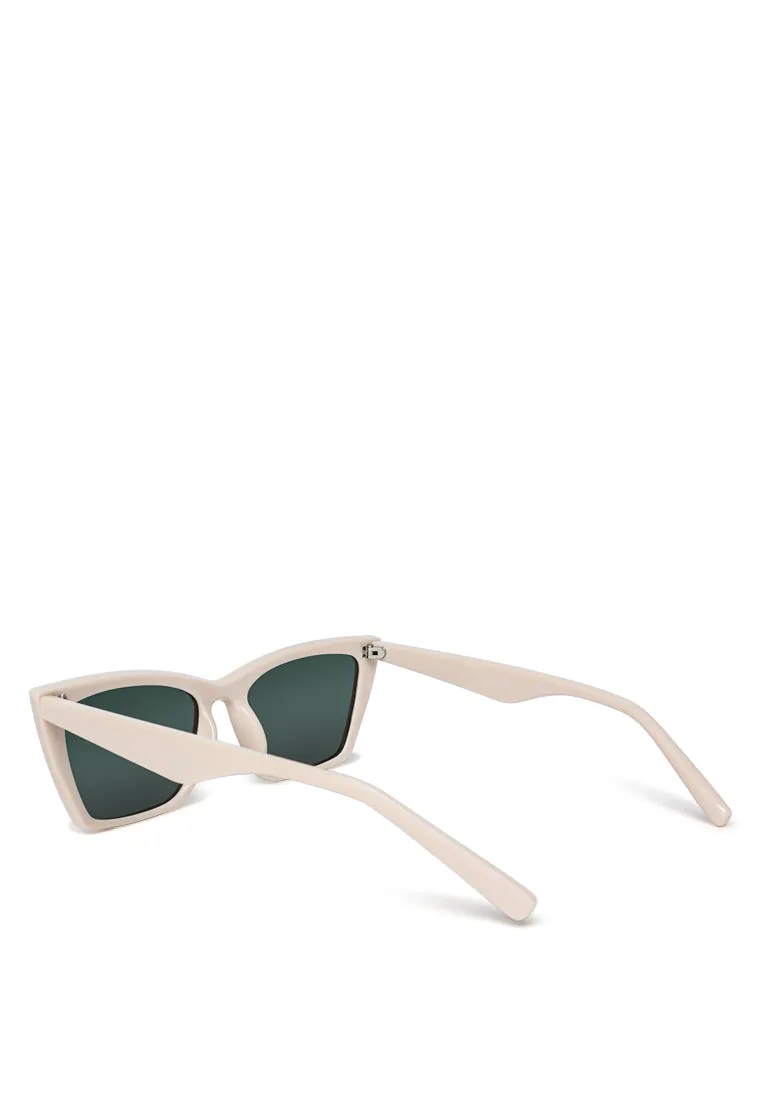 The Dramatic Cat Eye Sunglasses