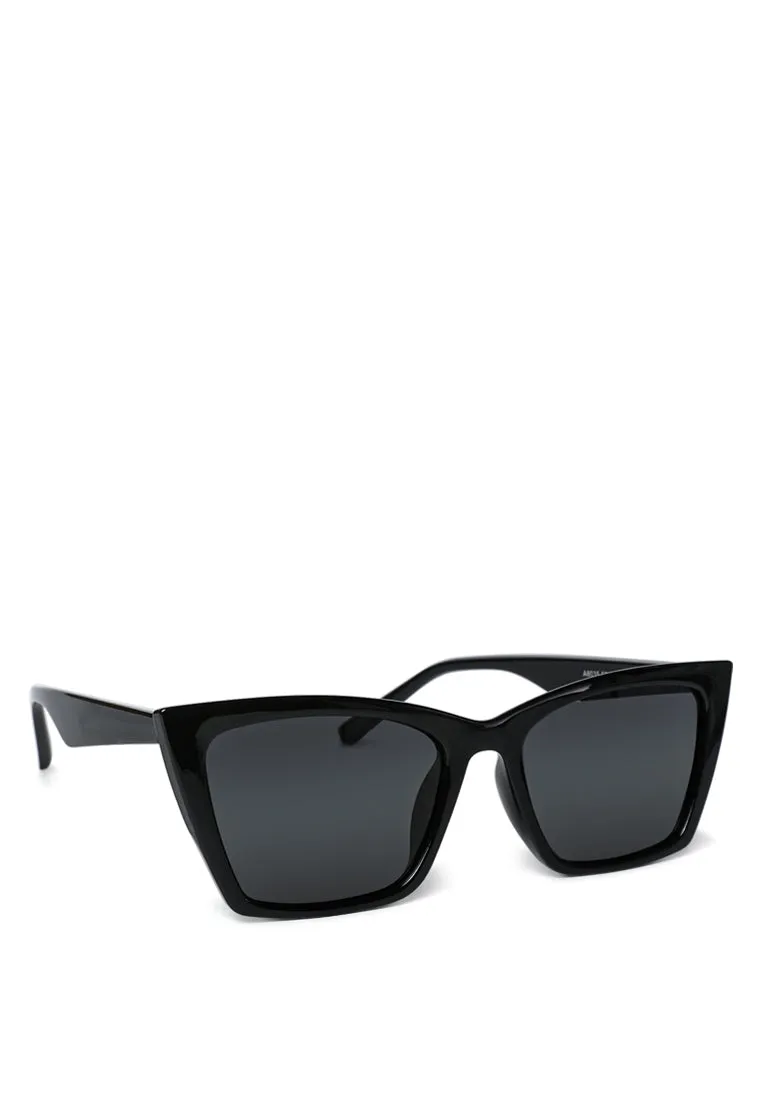 The Dramatic Cat Eye Sunglasses