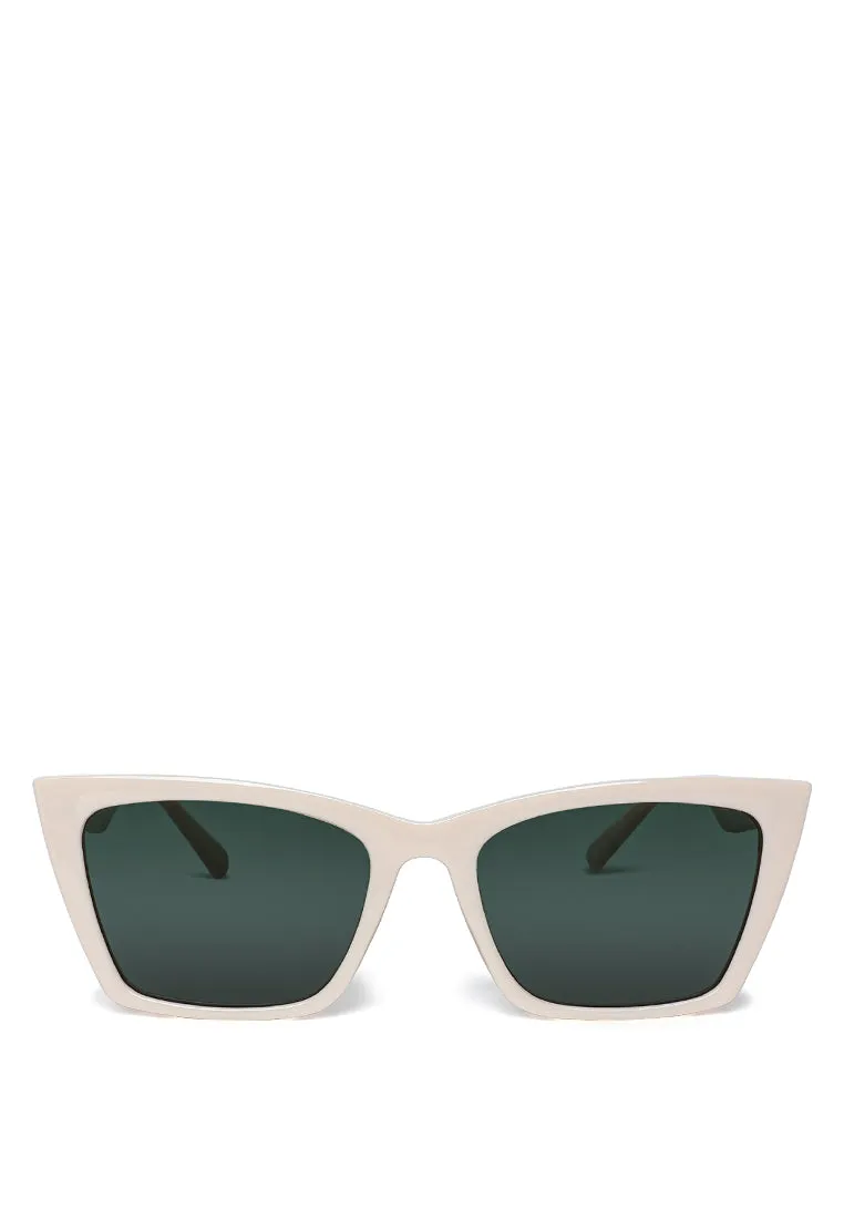 The Dramatic Cat Eye Sunglasses