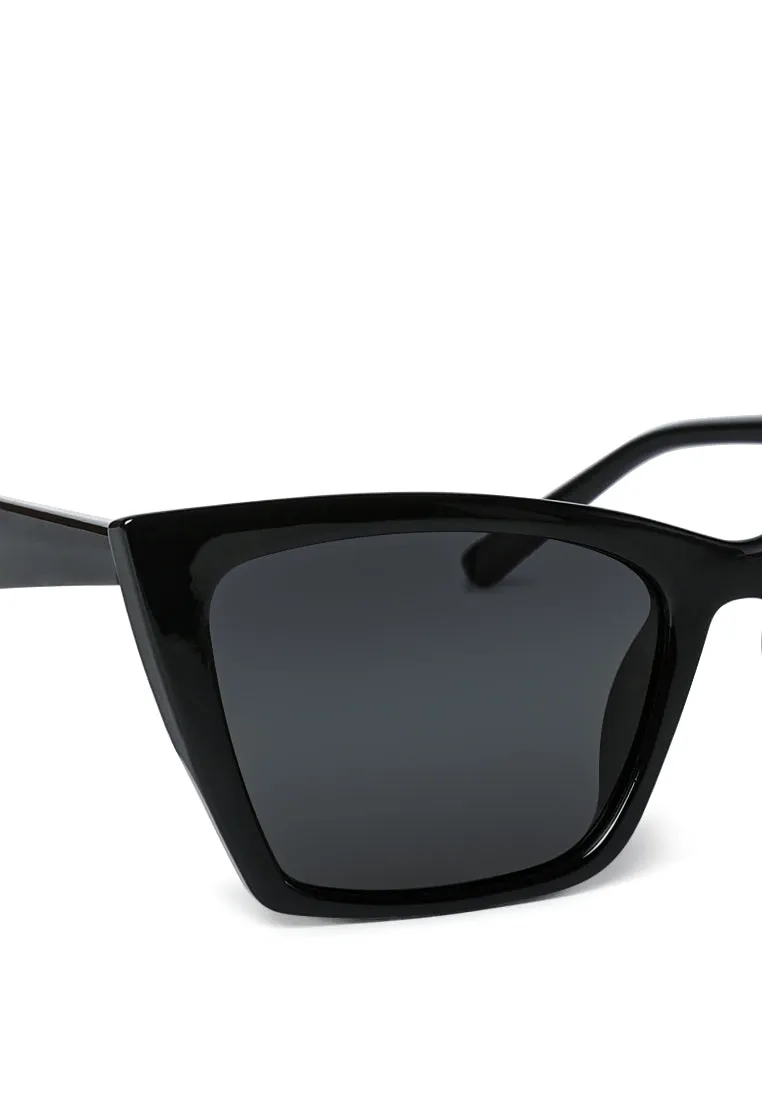 The Dramatic Cat Eye Sunglasses