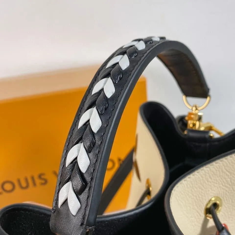 Trendy Inspired Louis Vuitton Crafty Neonoe Mm Bag