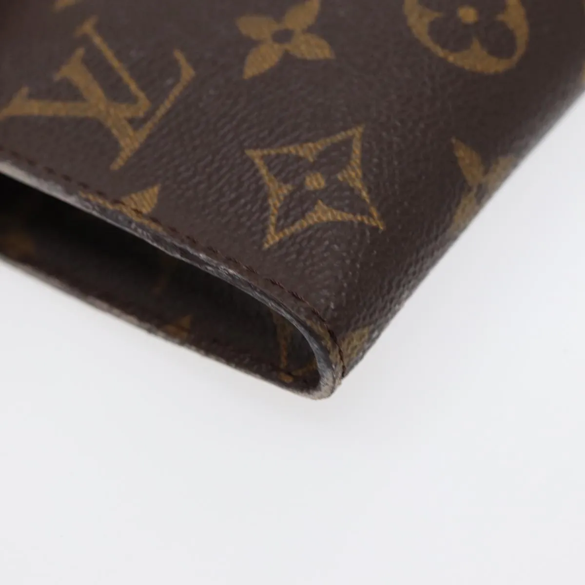 Trendy Inspired Louis Vuitton Monogram Bucket Gm Pouch Accessory Pouch Lv Auth 87731