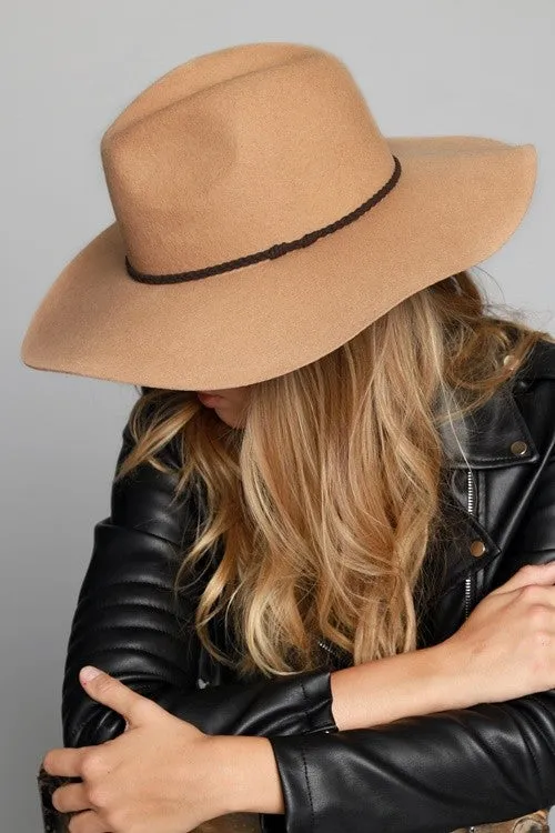 Wool Felt Wide Brim Panama Hat | Camel